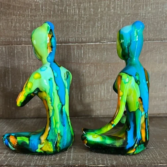HANDCRAFTED Ceramic Painted Yoga Pose Figurines (Set of 2) - Picture 13 of 14